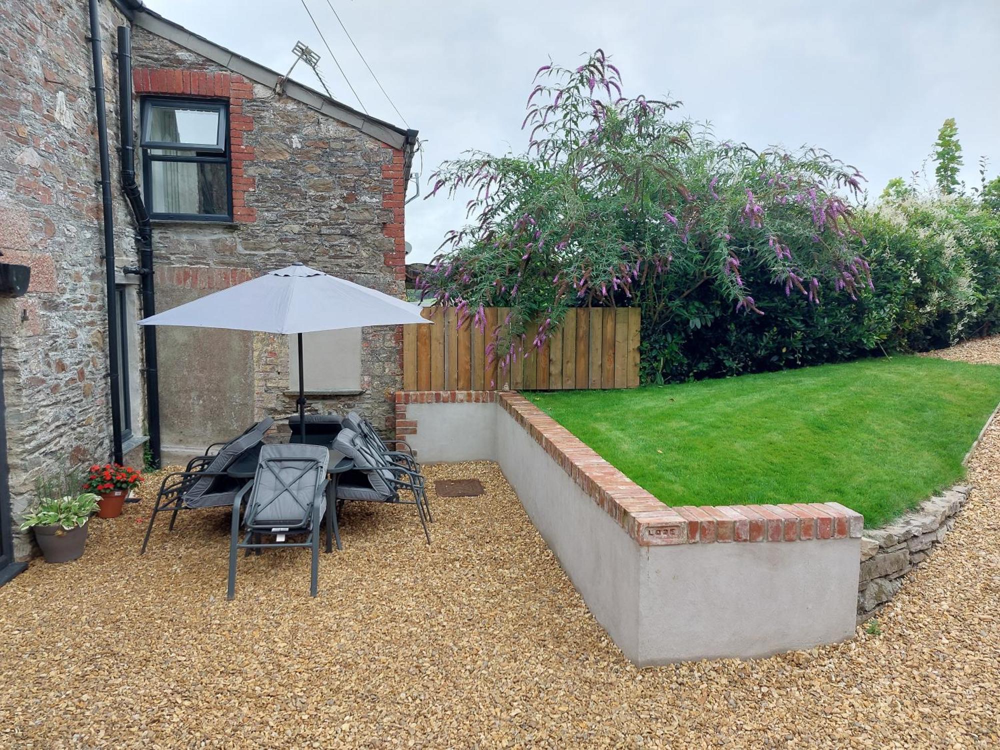 Swallows Rest - 3 Bedrooms - Nr *