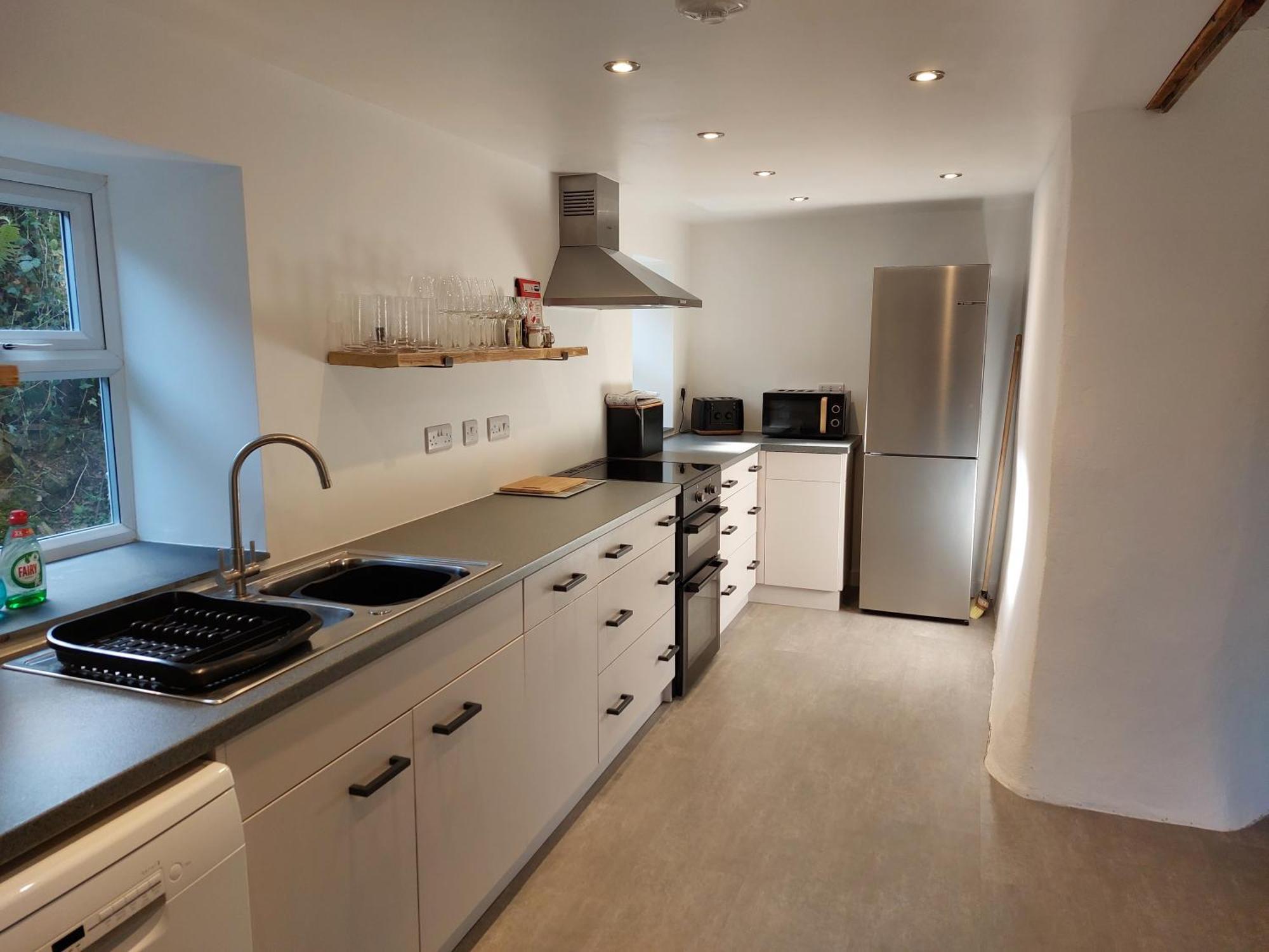 Swallows Rest - 3 Bedrooms - Nr *